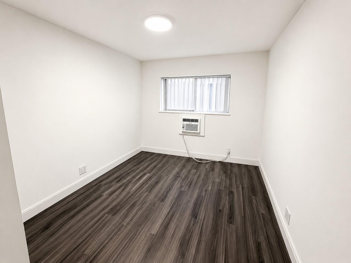 510 Lake Shore Drive 3, West Palm Beach, FL 33403 photo 6