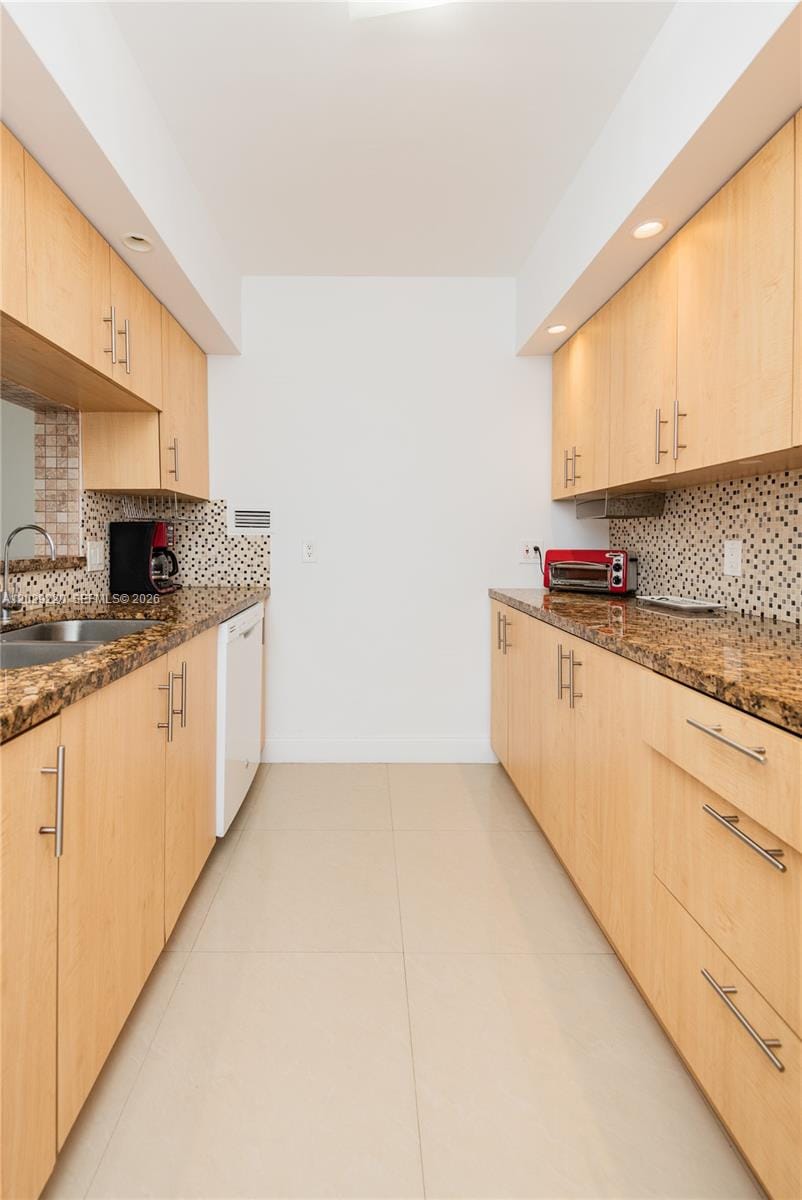 3505 S Ocean Drive 221, Hollywood, FL 33019 photo 14