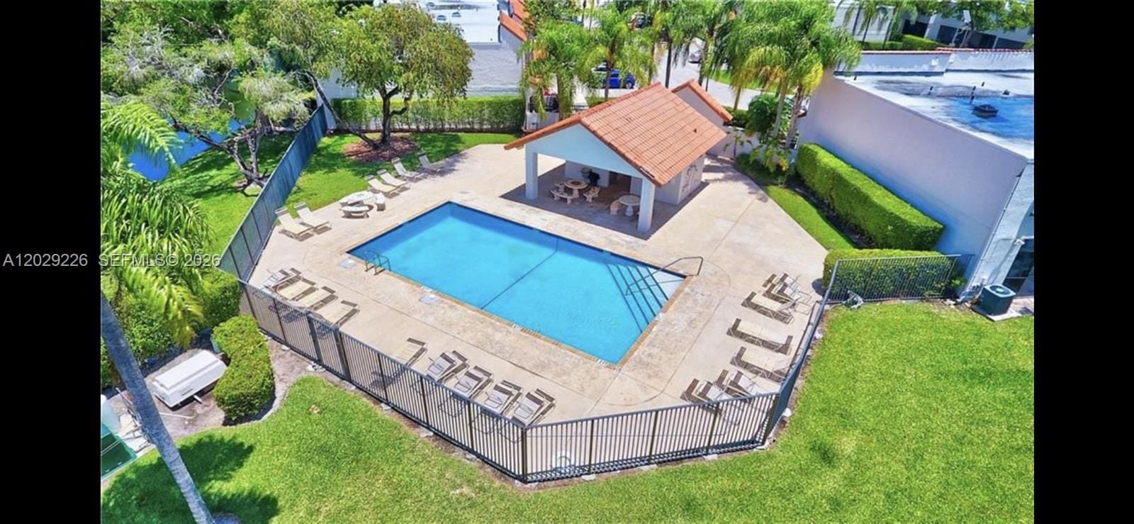 9427 NW 42nd Street, Sunrise, FL 33351 photo 17
