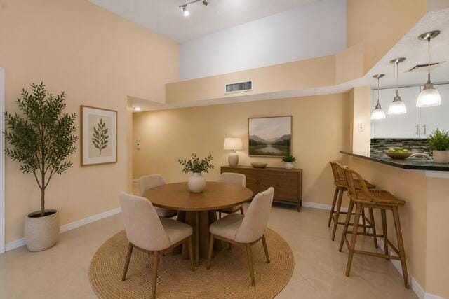 5011 Wiles Road Unit 303 — photo 12