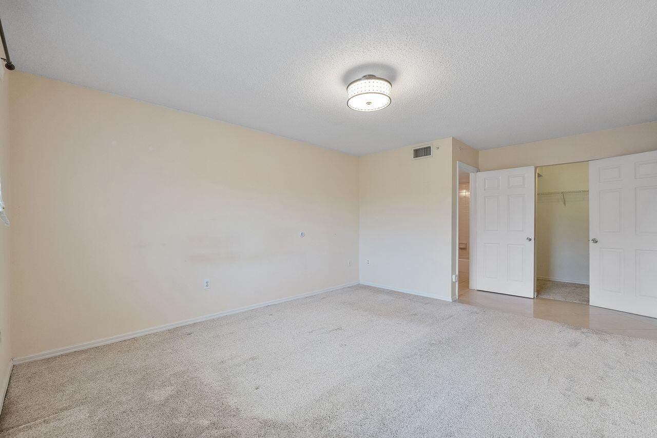 5011 Wiles Road Unit 303 — photo 7