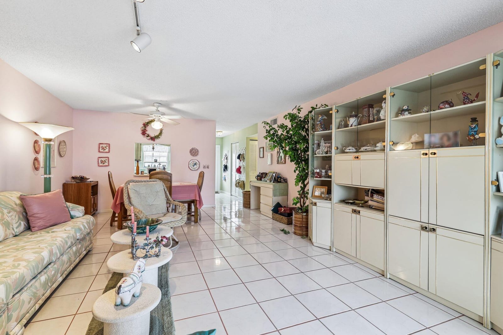 475 Holyoke Lane — photo 12
