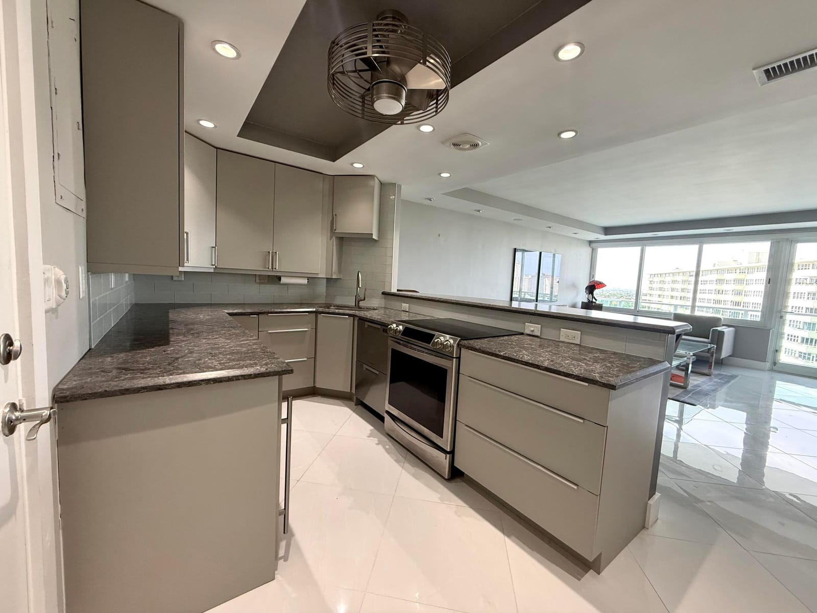 3233 NE 34th Street 1504, Fort Lauderdale, FL 33308 photo 6