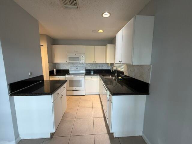 2440 NW 99th Way — photo 4