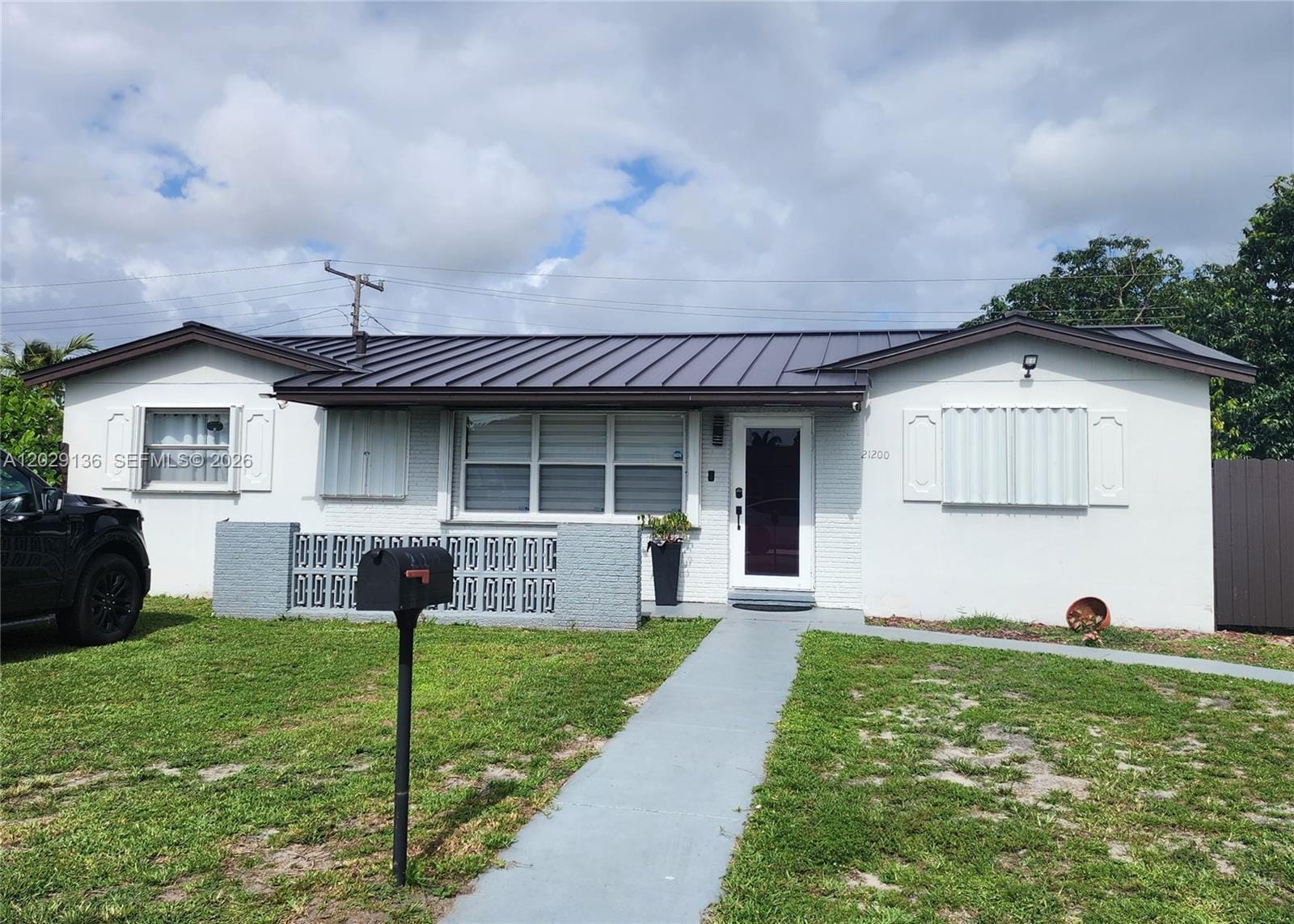 21200 NW 29th Avenue — photo 3
