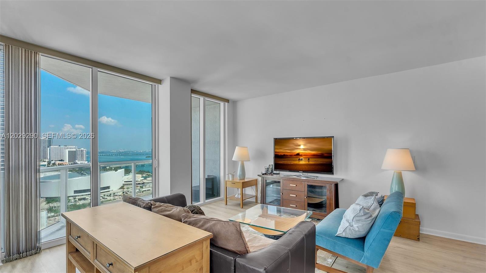 253 NE 2nd Street 2902, Miami, FL 33132, Miami