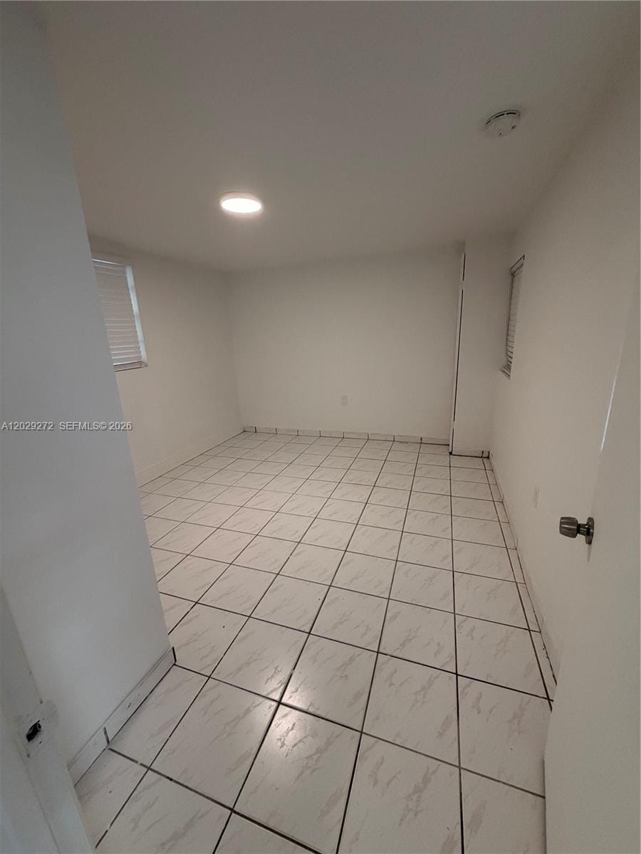 2420 NW 31st Street 3 — photo 6