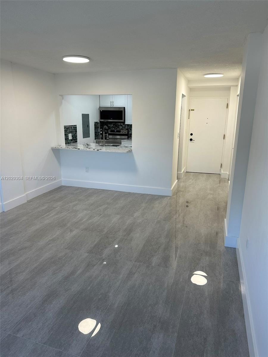 5280 NW 7th Street 306 — photo 5
