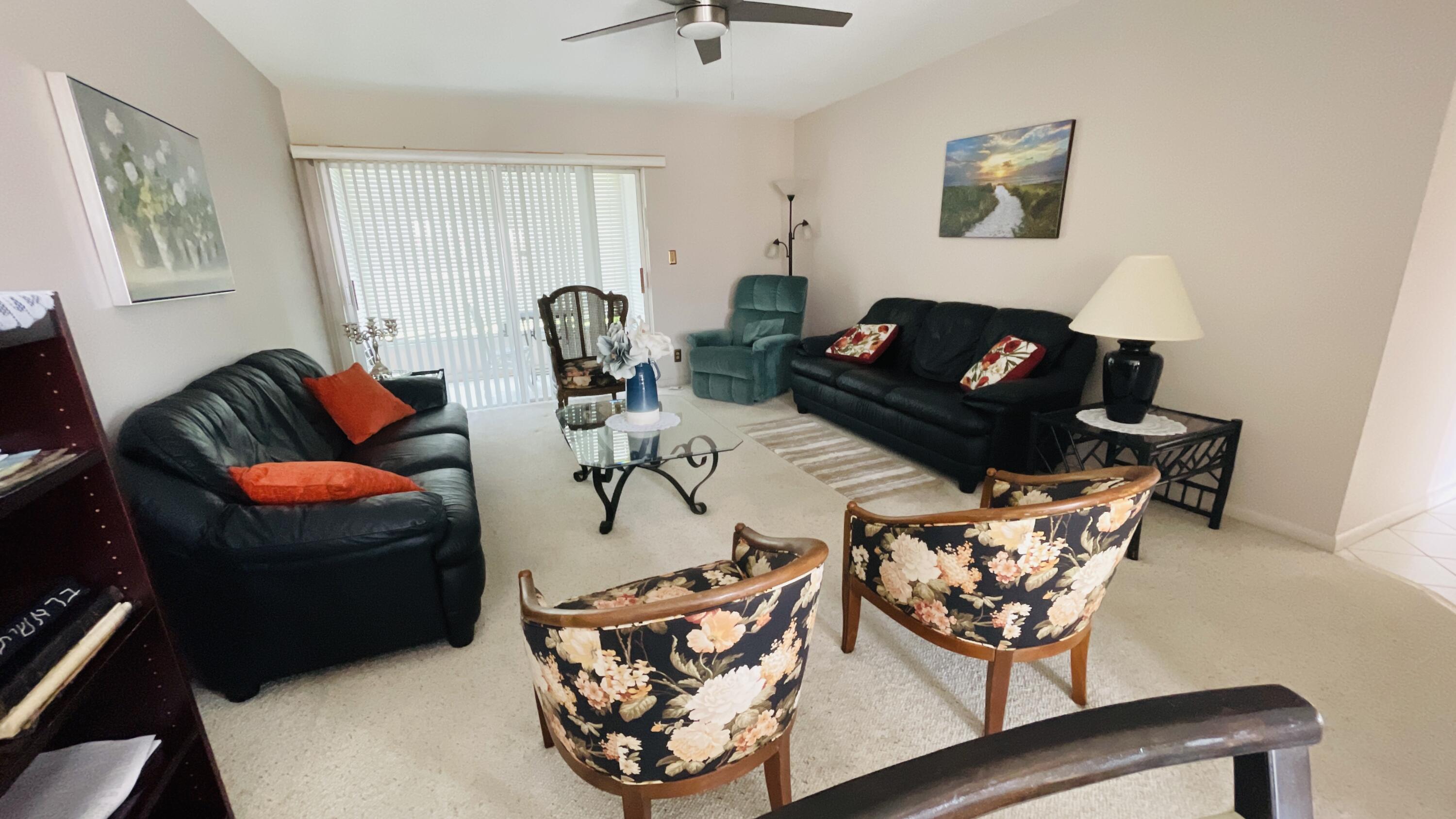 19 Golfs Edge, West Palm Beach, FL 33417, West Palm Beach