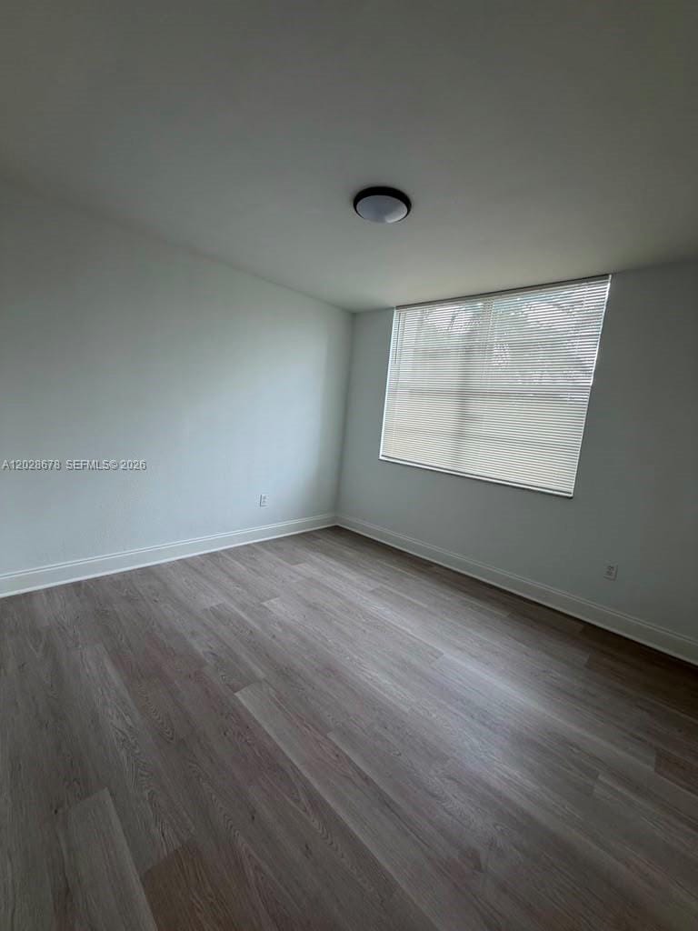 492 NW 165th St Road C-211, Miami, FL 33169 photo 23