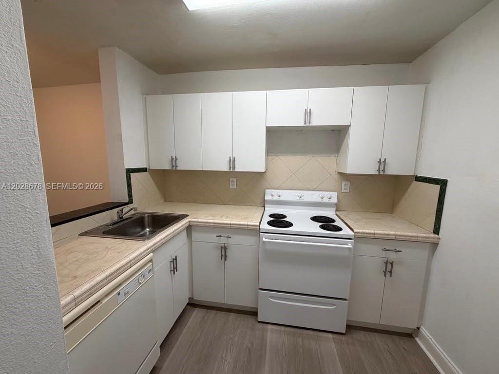492 NW 165th St Road C-211 — photo 10