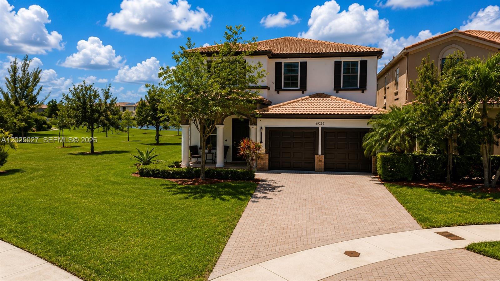 19220 NE 9th Place, Miami, FL 33179