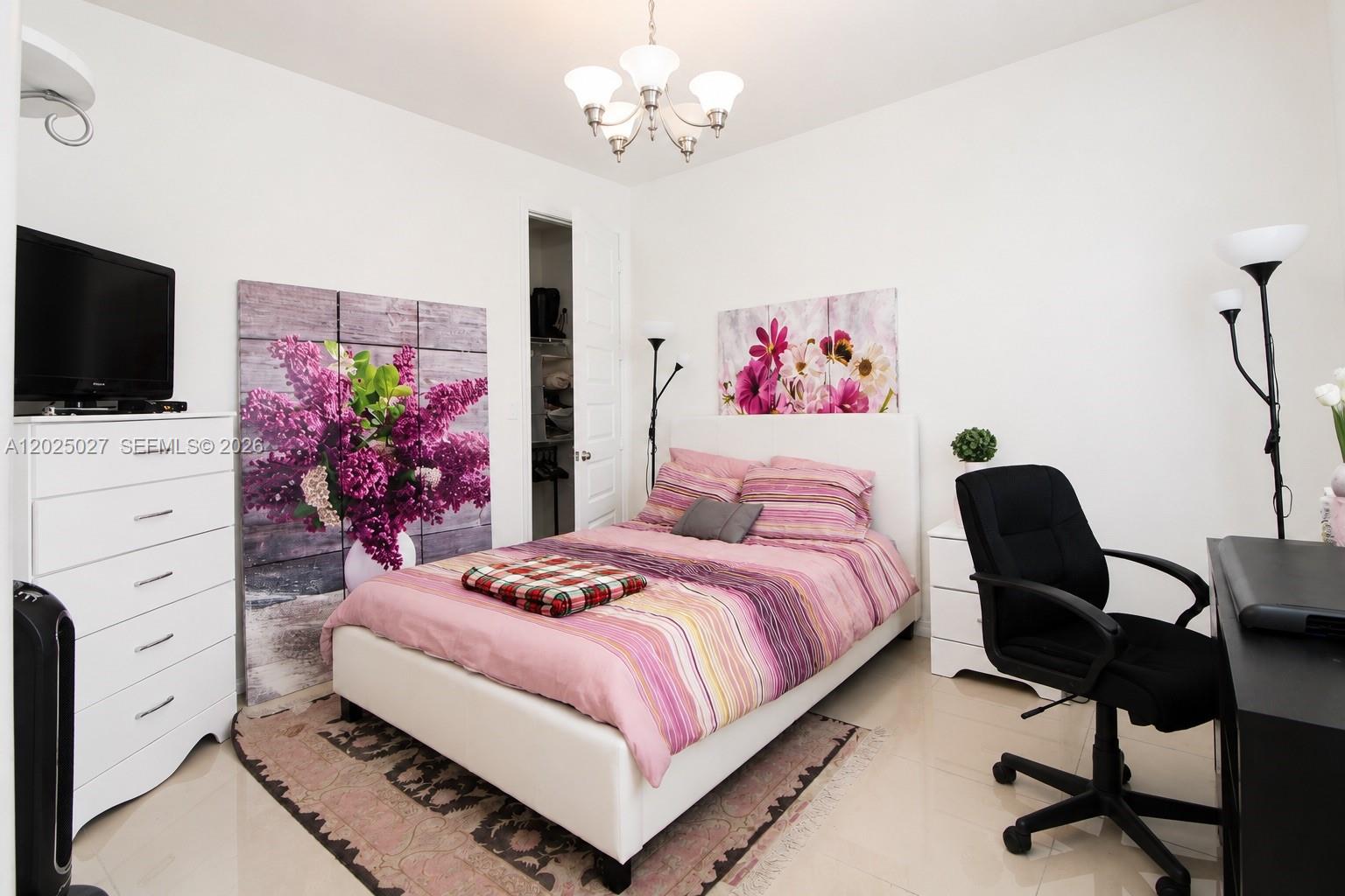 19220 NE 9th Place, Miami, FL 33179 photo 11