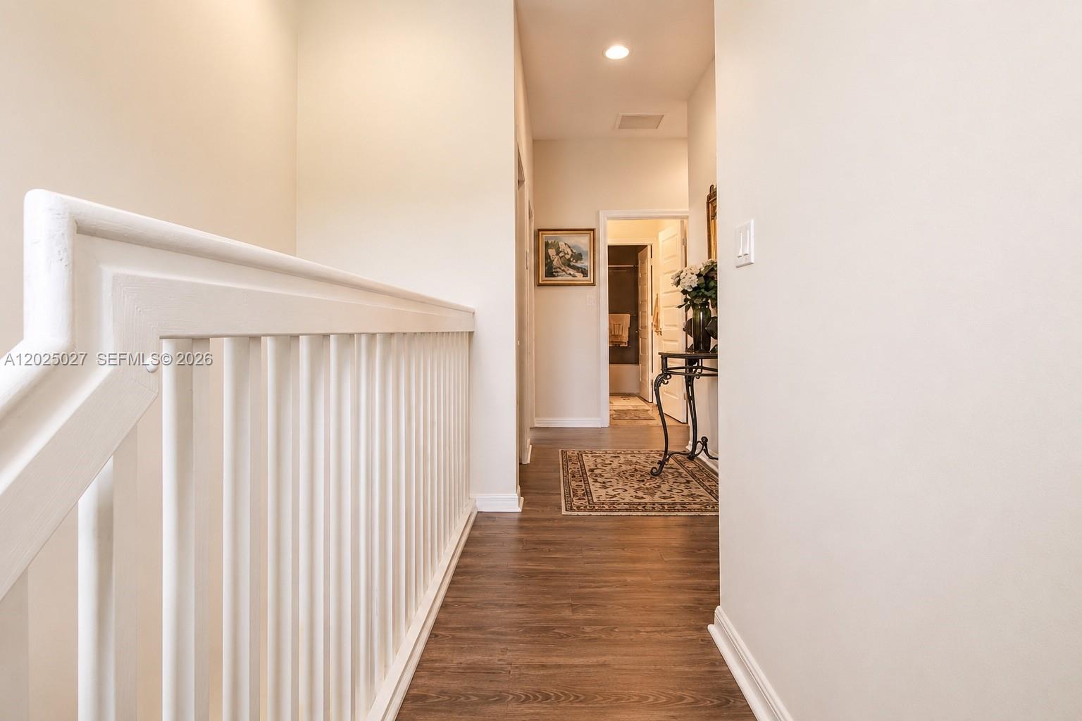 19220 NE 9th Place, Miami, FL 33179 photo 14