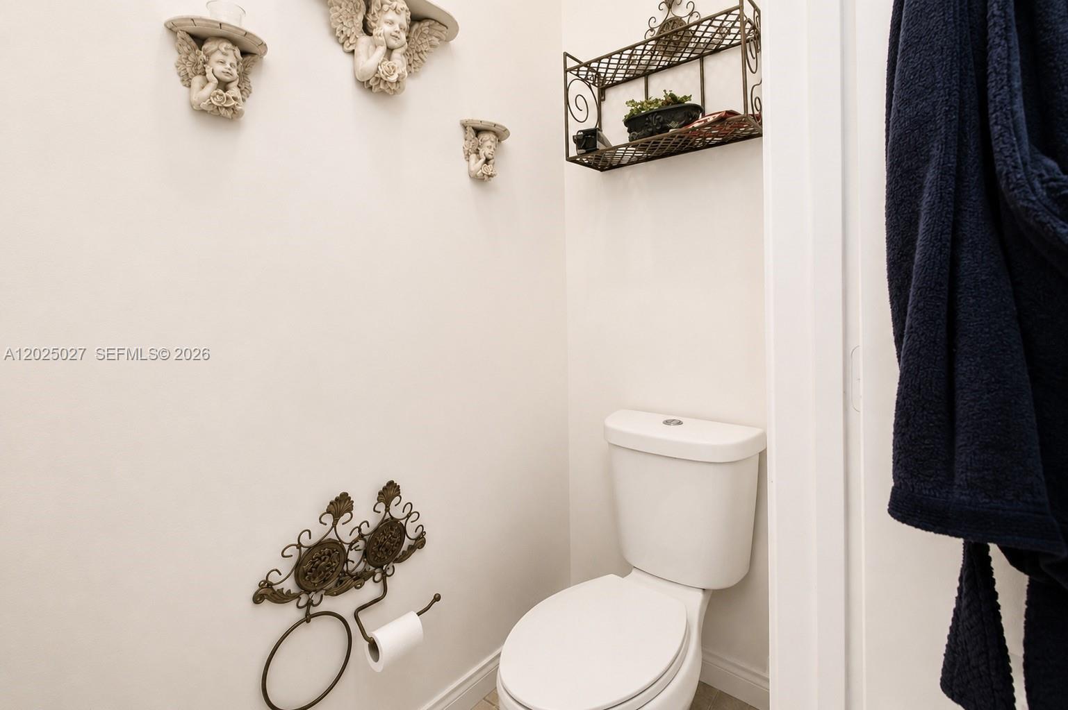 19220 NE 9th Place, Miami, FL 33179 photo 30