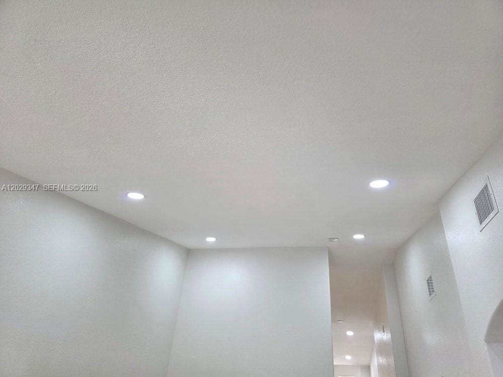 1661 SE 29th Court 209 — photo 6