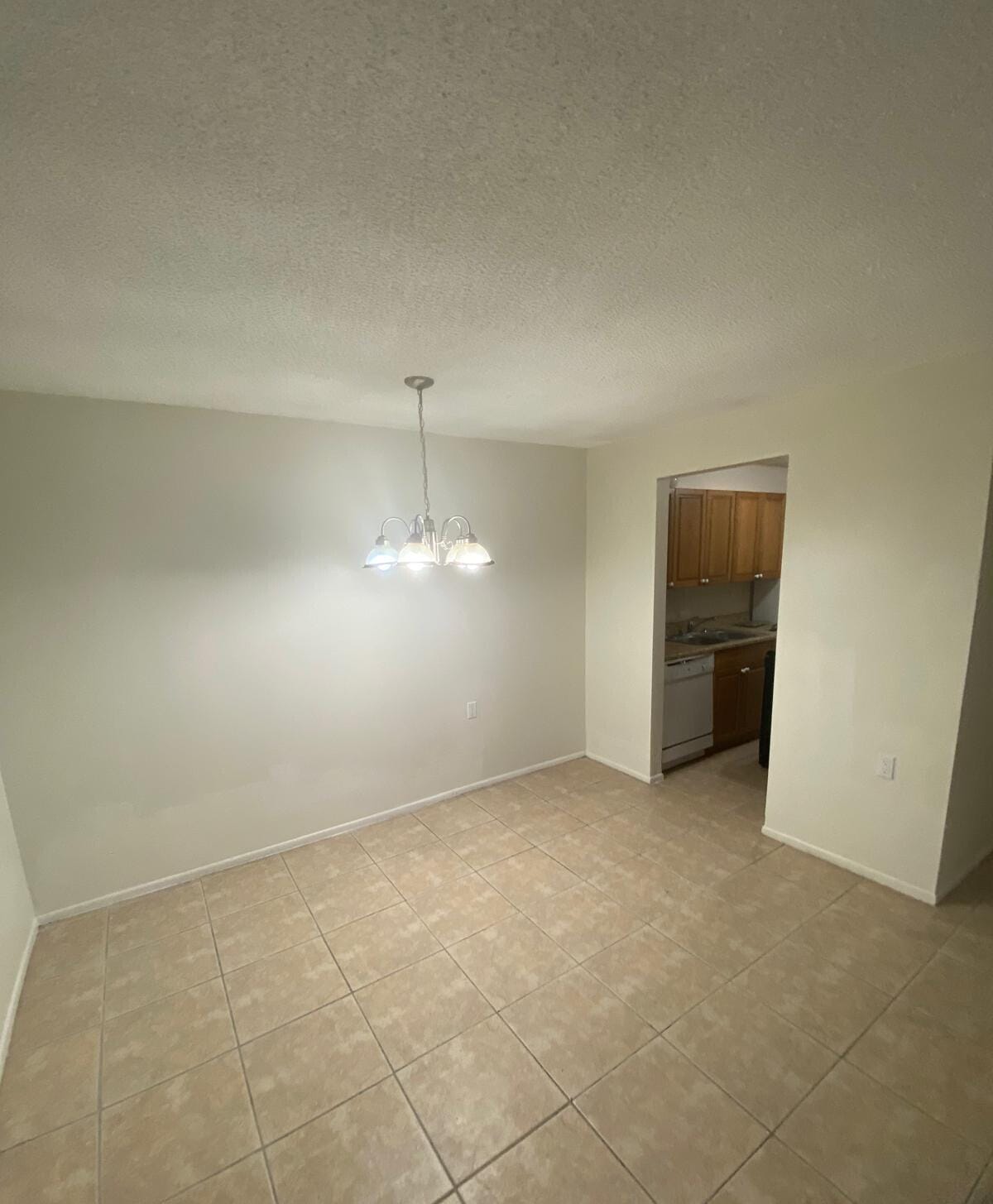 1080 N Benoist Farms Road 204 — photo 2