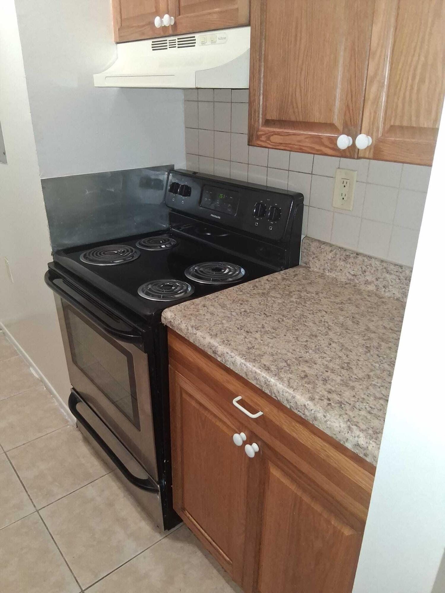 1080 N Benoist Farms Road 204 — photo 12