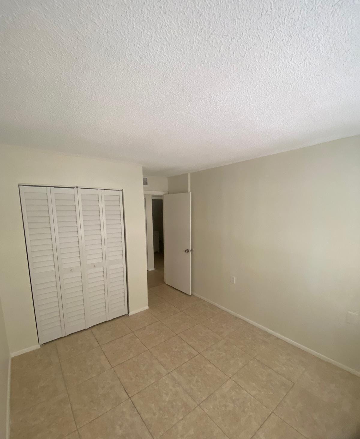 1080 N Benoist Farms Road 204 — photo 4