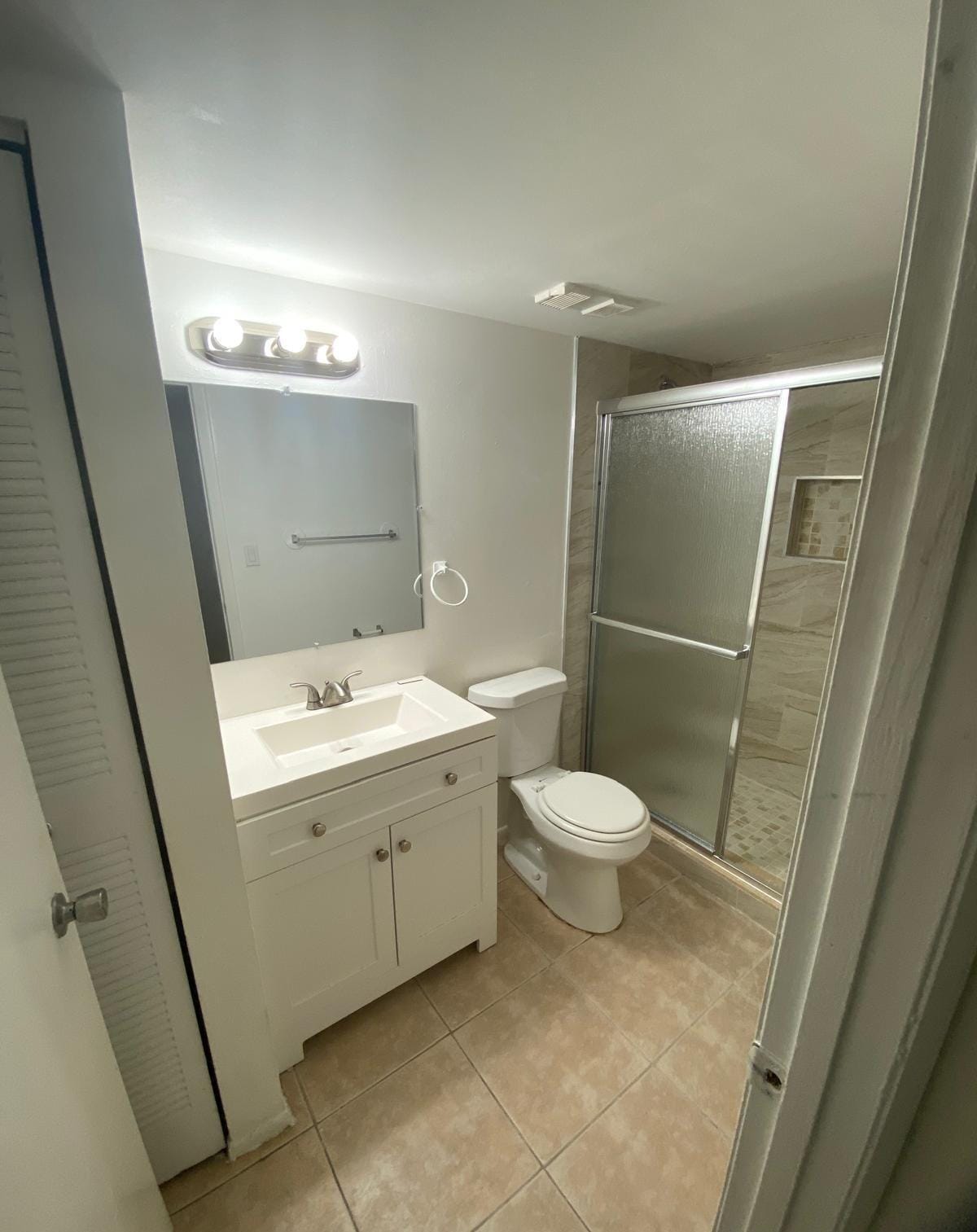 1080 N Benoist Farms Road 204 — photo 9