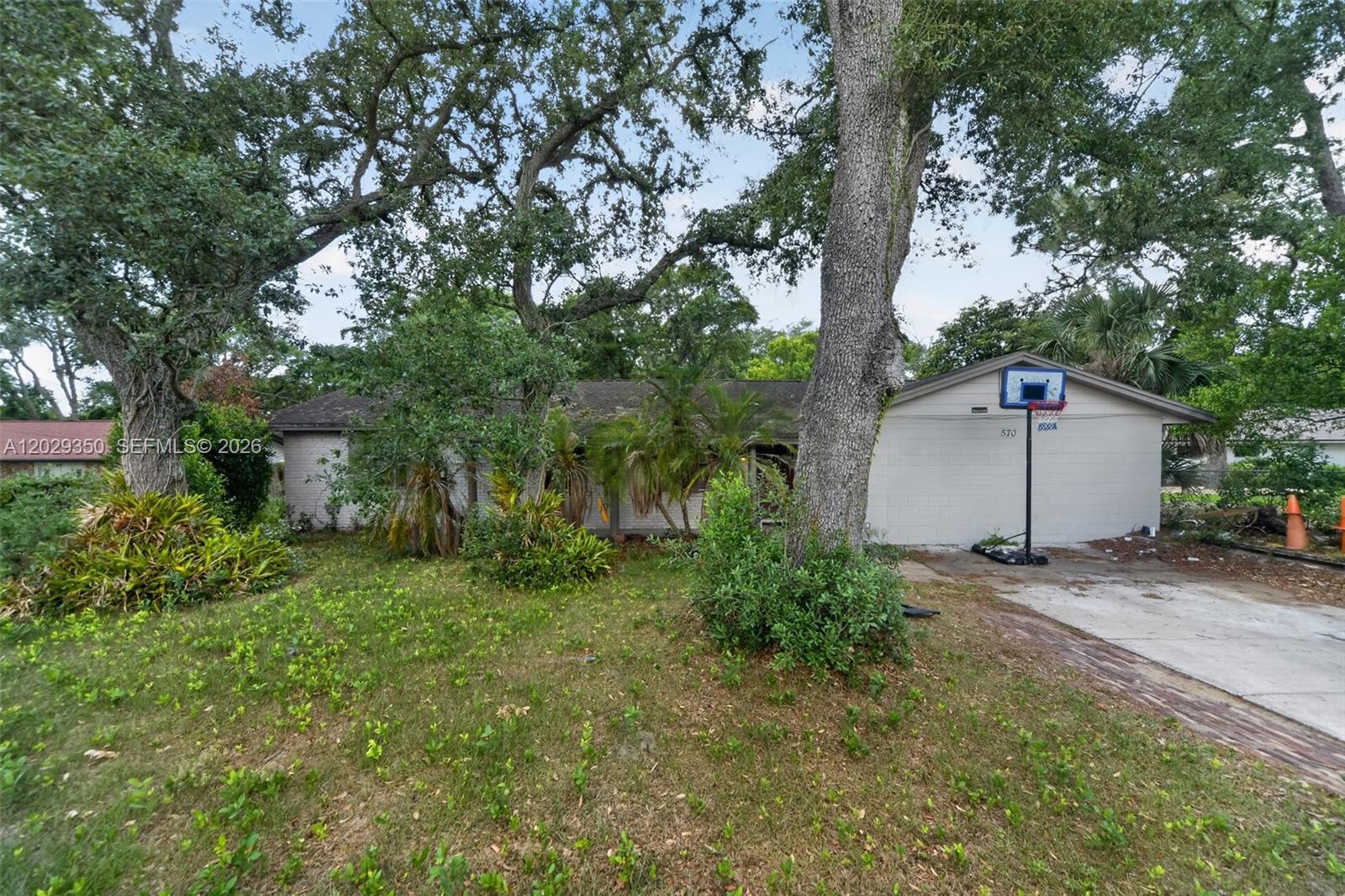 570 N Hart Boulevard, Orlando, FL 32818, Orlando