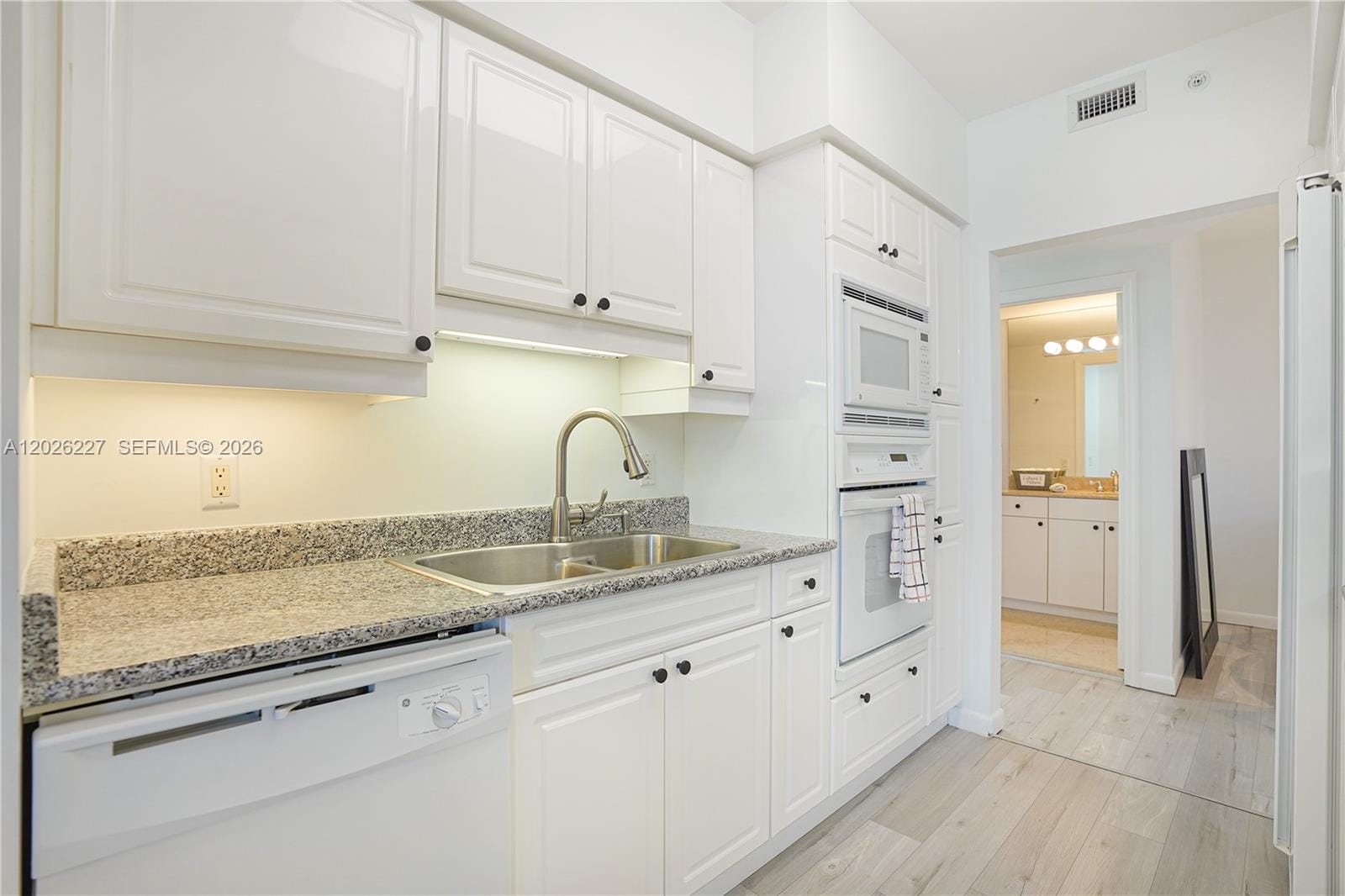 4779 Collins Avenue 2908, Miami Beach, FL 33140 photo 20