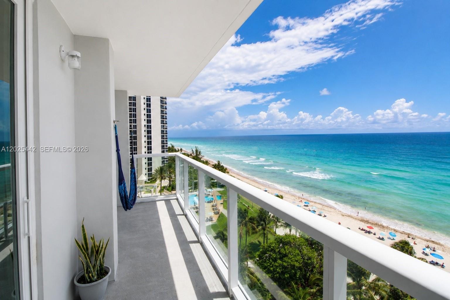 19201 Collins Avenue 916, Sunny Isles Beach, FL 33160 photo 13