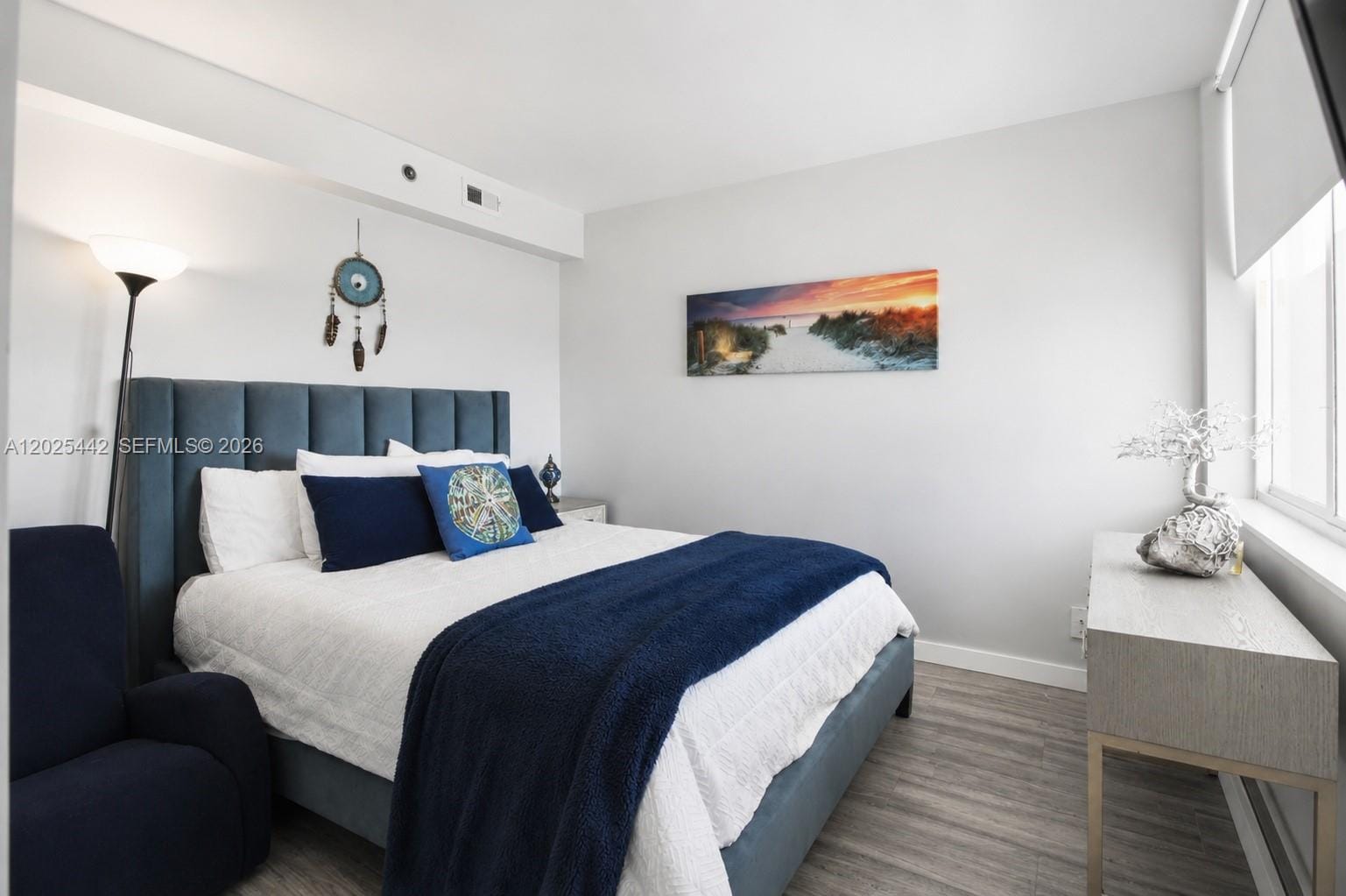 19201 Collins Avenue 916 — photo 9