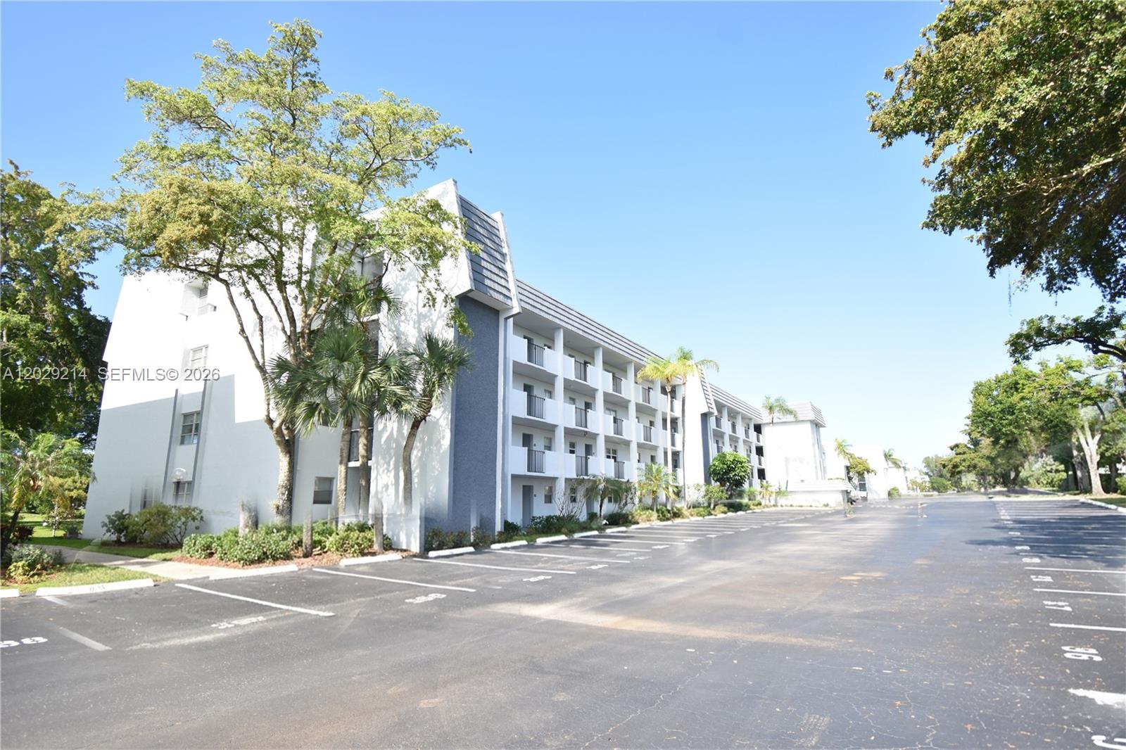 6080 NW 44th Street 201, Lauderhill, FL 33319, Lauderhill
