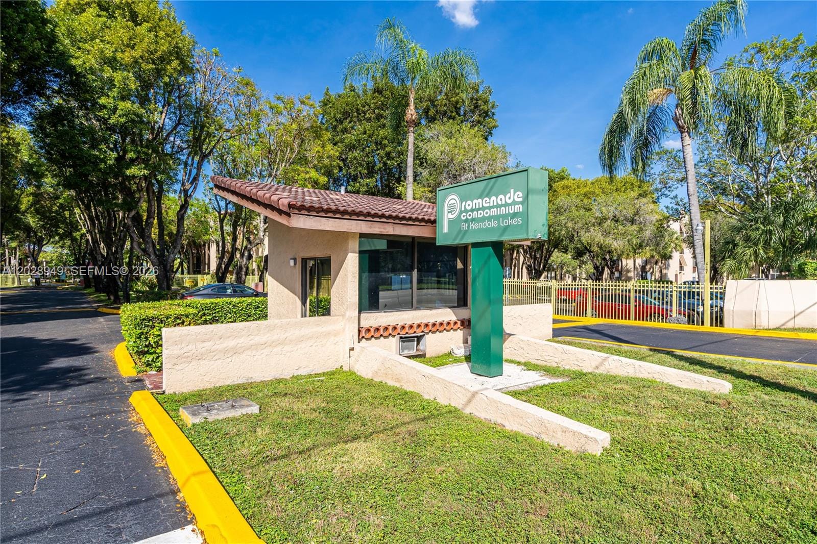 14501 N Kendall Drive 212H — photo 12