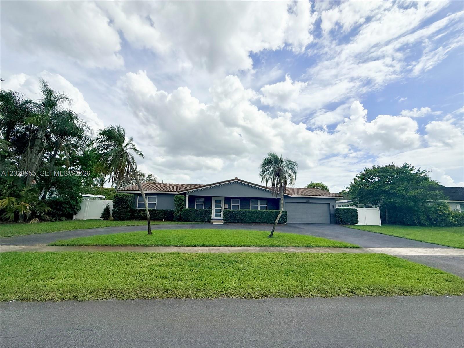 5680 SW 7th Street, Plantation, FL 33317, Plantation