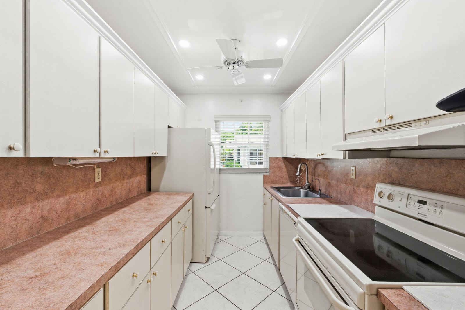 5126 Lakefront Boulevard B, Delray Beach, FL 33484 photo 7