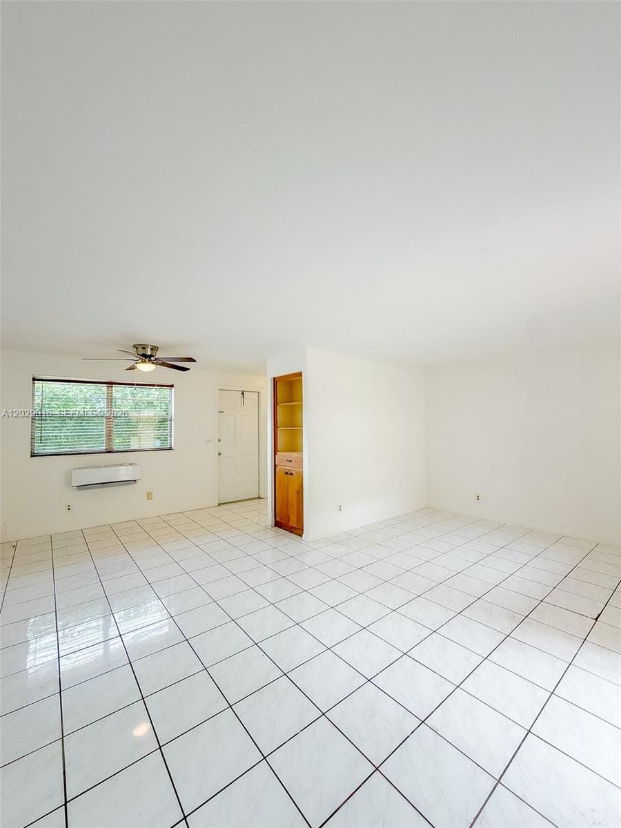 1401 Grant Street 3 — photo 4
