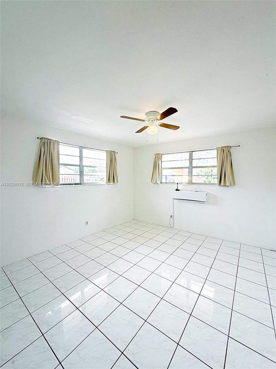 1401 Grant Street 3 — photo 8