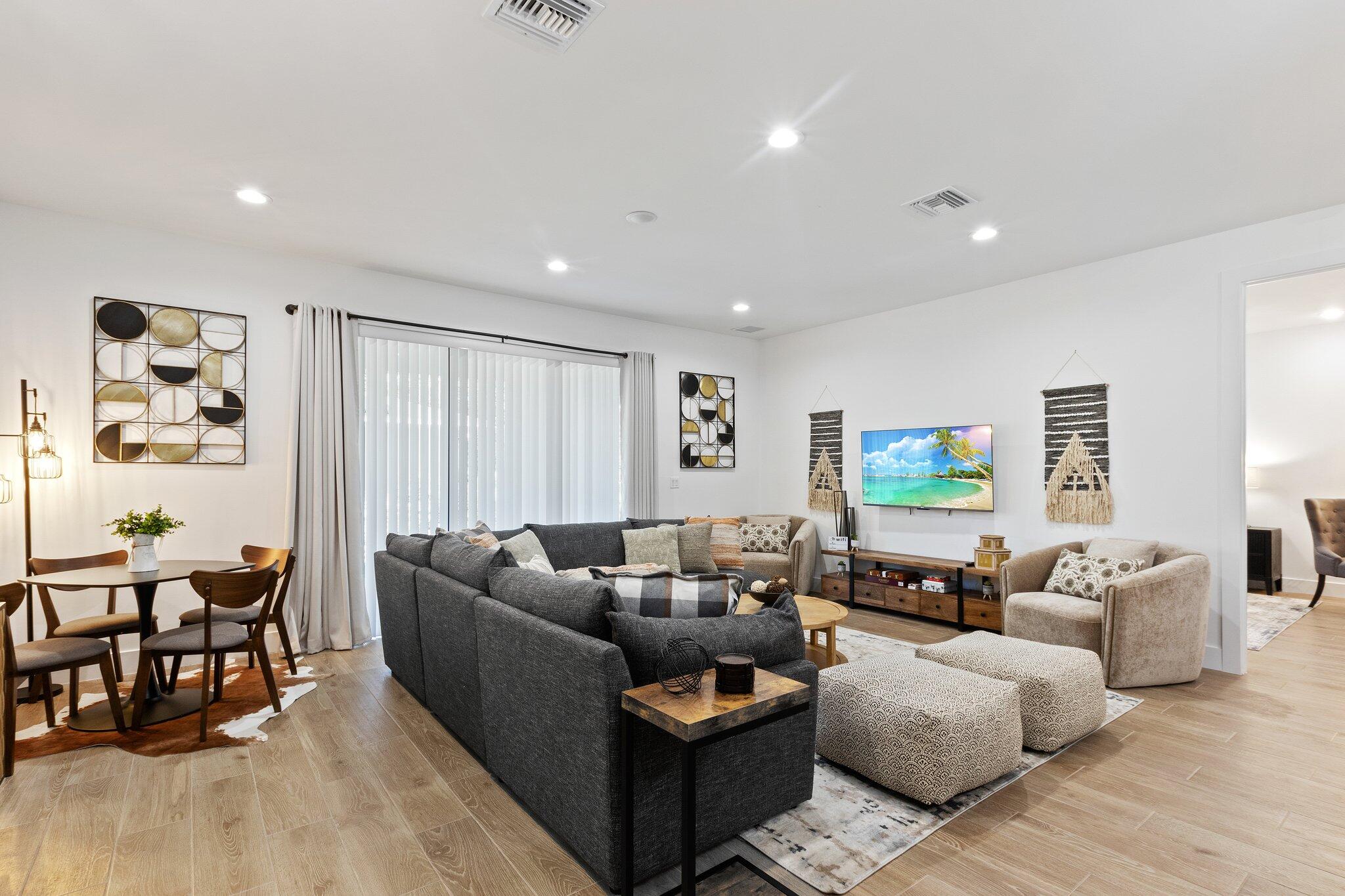 601 SW 3rd Street, Delray Beach, FL 33444 photo 4