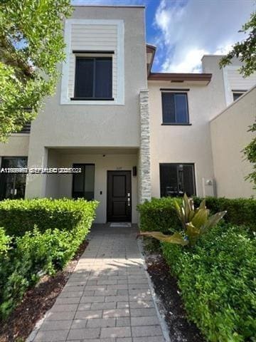 327 NE 208th Terrace, Via Ventura Neighborhood, Miami, FL