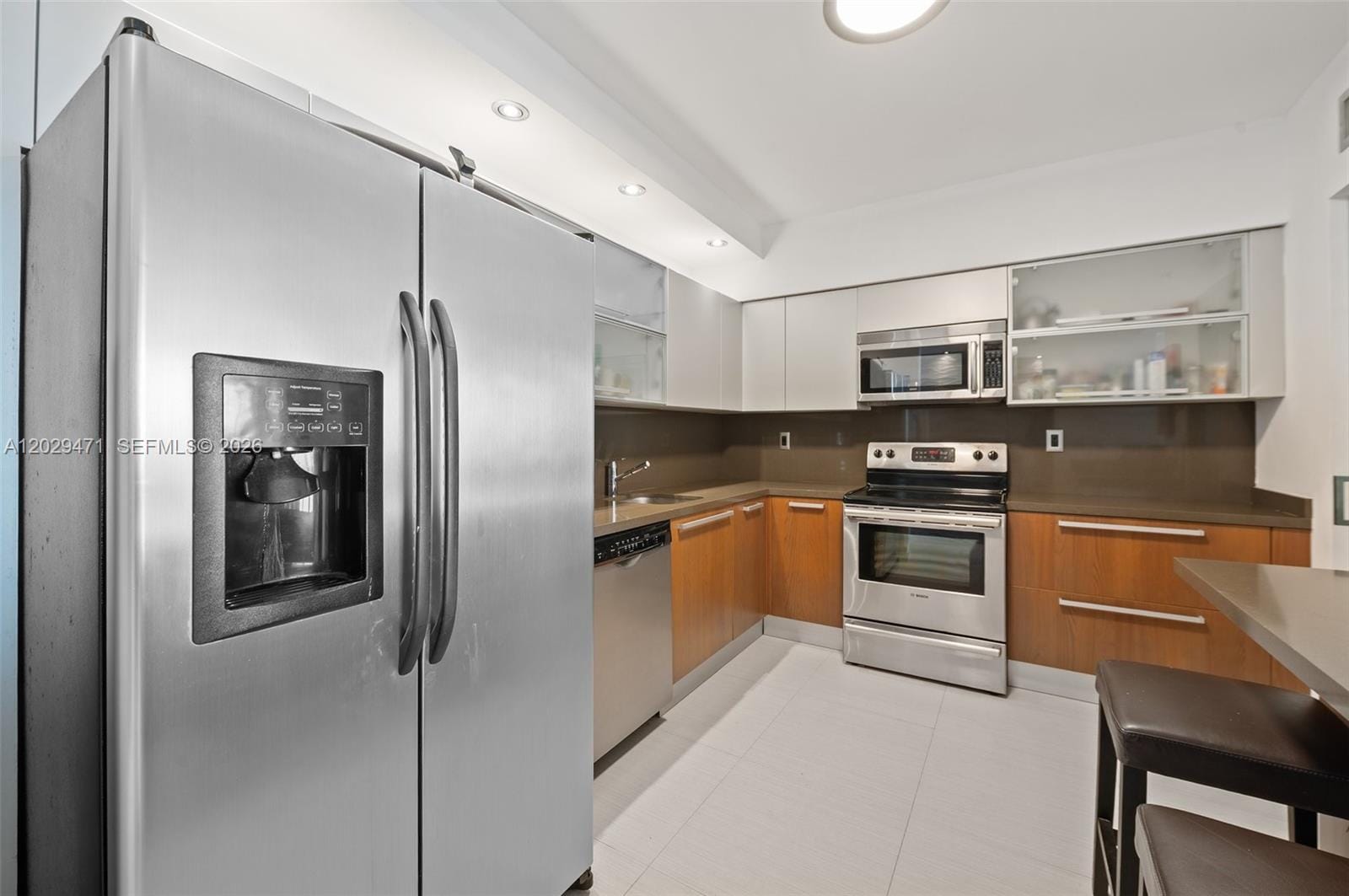 9455 Collins Avenue 1208 — photo 9
