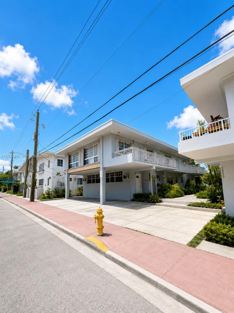 8000 Tatum Waterway Drive 4, Miami Beach, FL 33141, Miami Beach