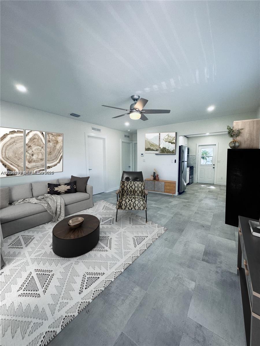 213 SW 1st Court 215, Dania Beach, FL 33004, Dania Beach