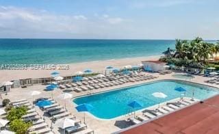 19201 Collins Avenue 503, Sunny Isles Beach, FL 33160