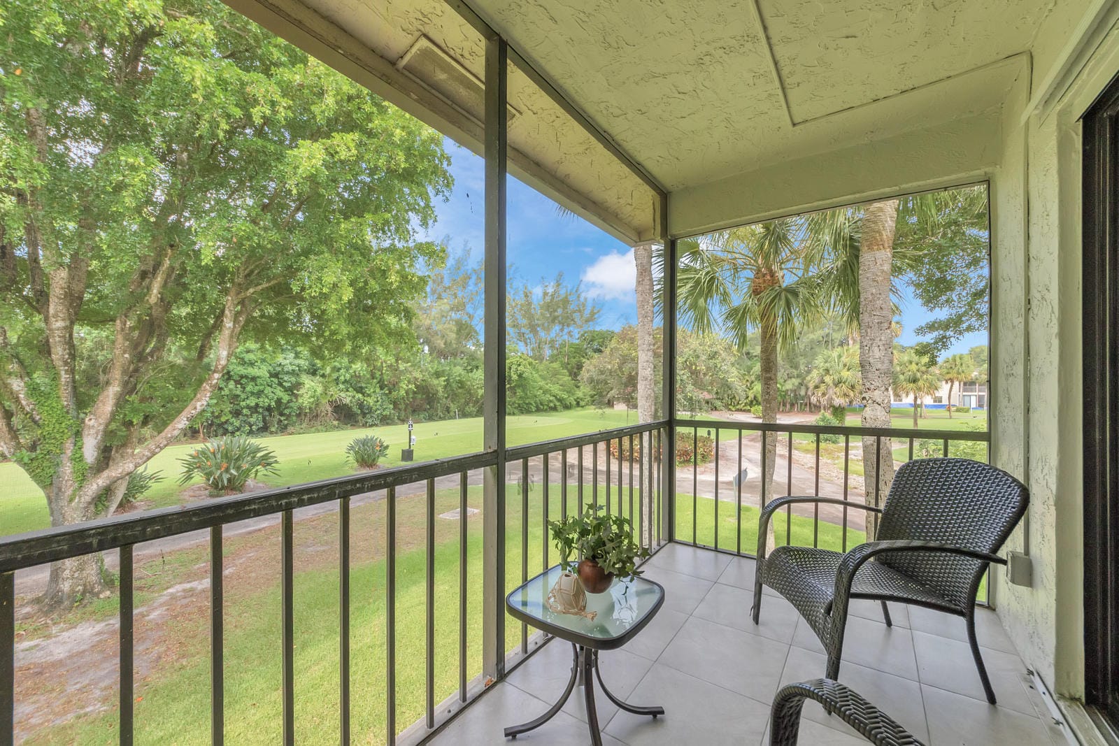 21866 Cypress Circle 31e — photo 4