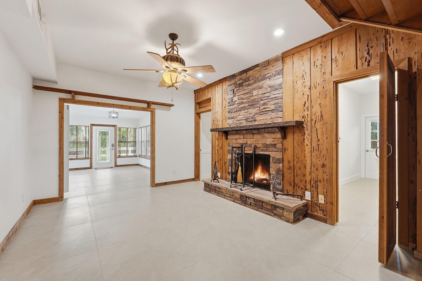 576 SW Rustic Circle, Stuart, FL 34997 photo 7