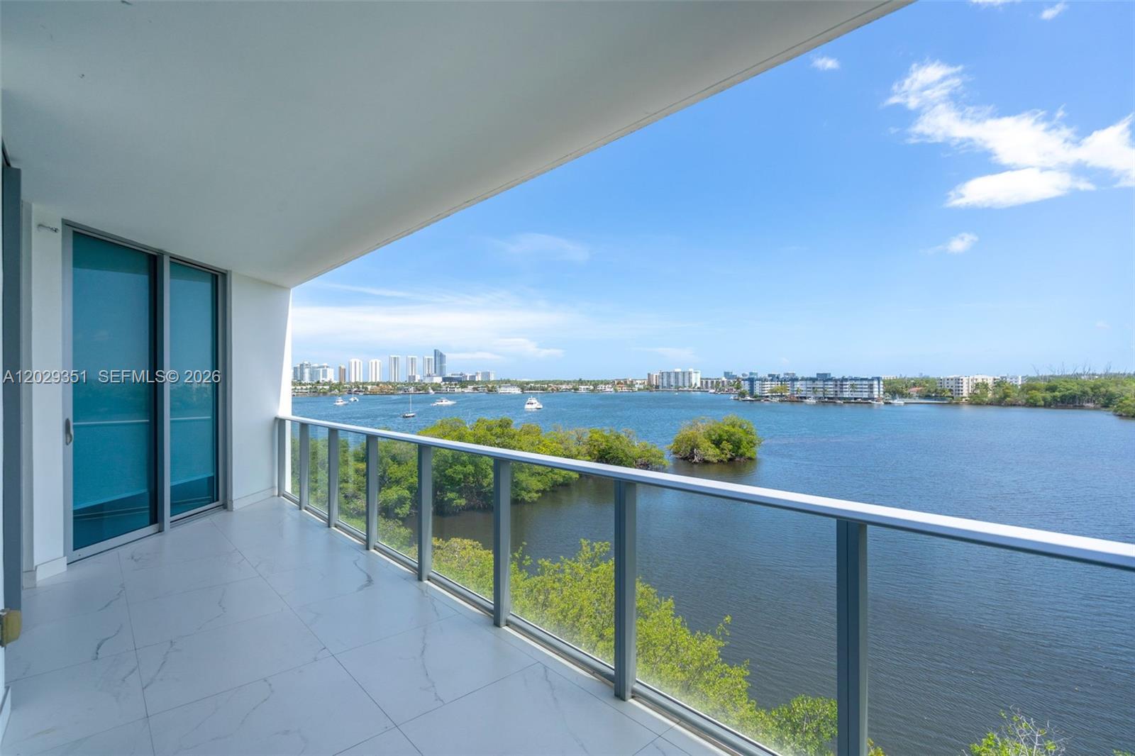 17111 Biscayne Boulevard 506, North Miami Beach, FL 33160, North Miami Beach