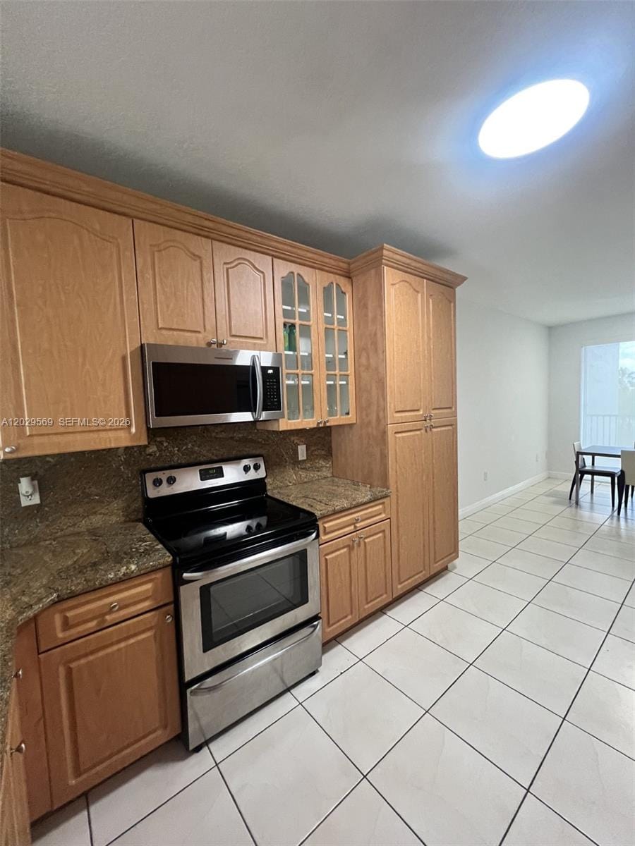 10750 NW 66th Street 401, Doral, FL 33178 photo 5