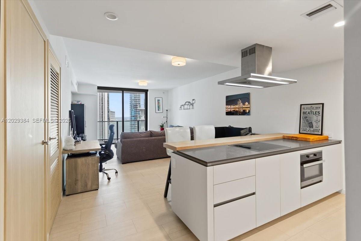 1000 Brickell Plaza 3303, Miami, FL 33131, Miami
