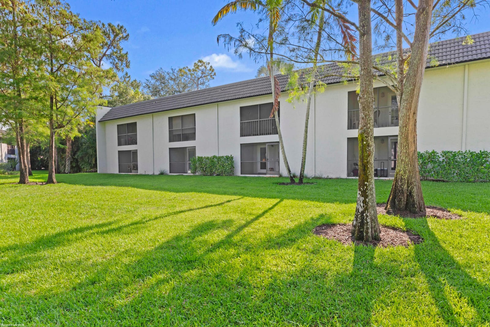 711 Forest Club Drive 108, Wellington, FL 33414 photo 17