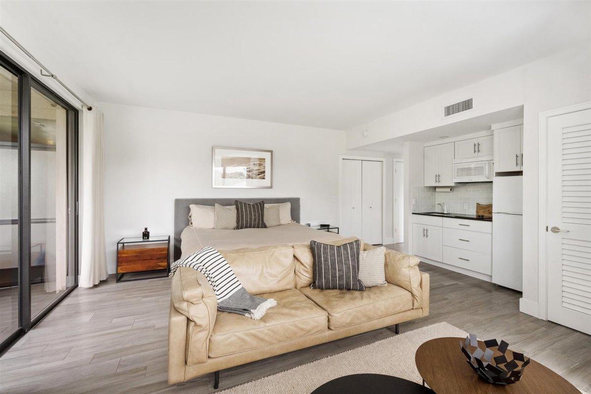 11818 Pebblewood Drive D201, Wellington, FL 33414, Wellington