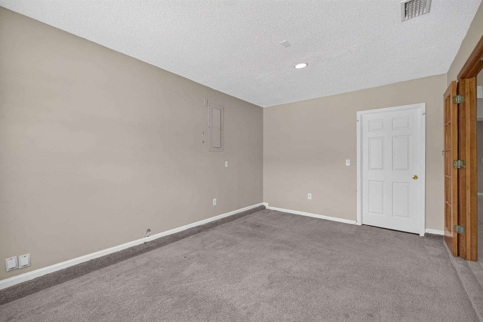 5919 SE Pine Drive, Stuart, FL 34997 photo 11
