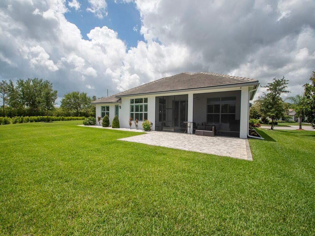8220 Halbert Lane, Vero Beach, FL 32968 photo 25