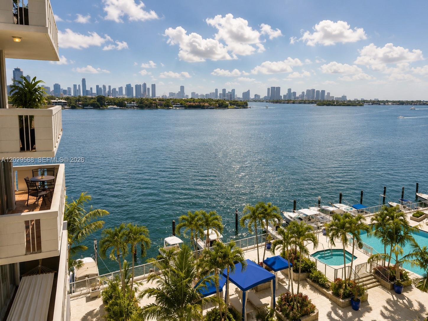 800 W Ave 715 715, Miami Beach, FL 33139, Miami Beach